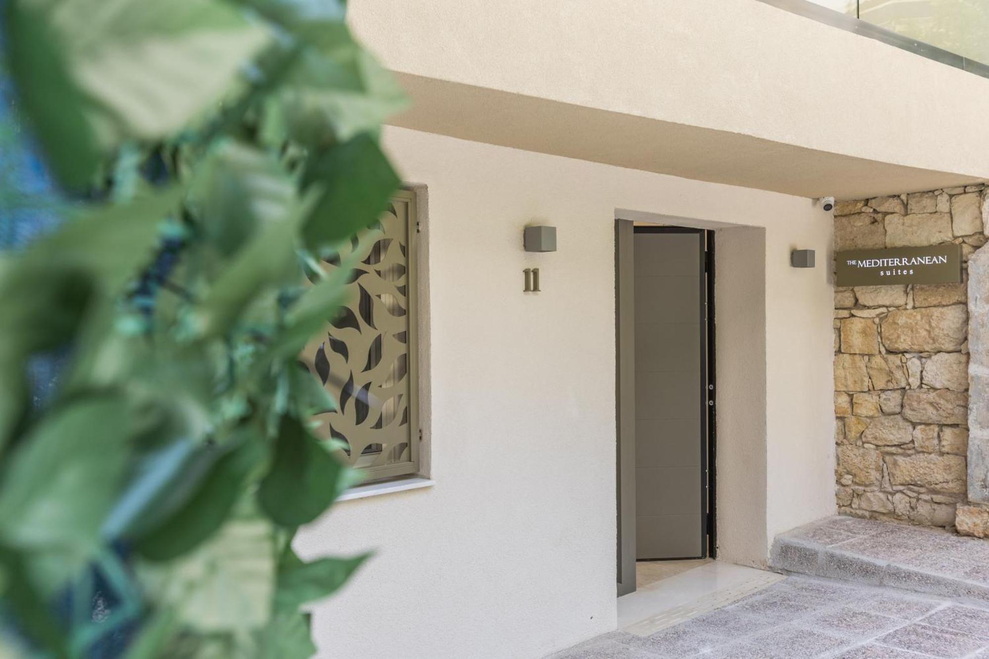 The Mediterranean Suites Piraeus Exterior photo