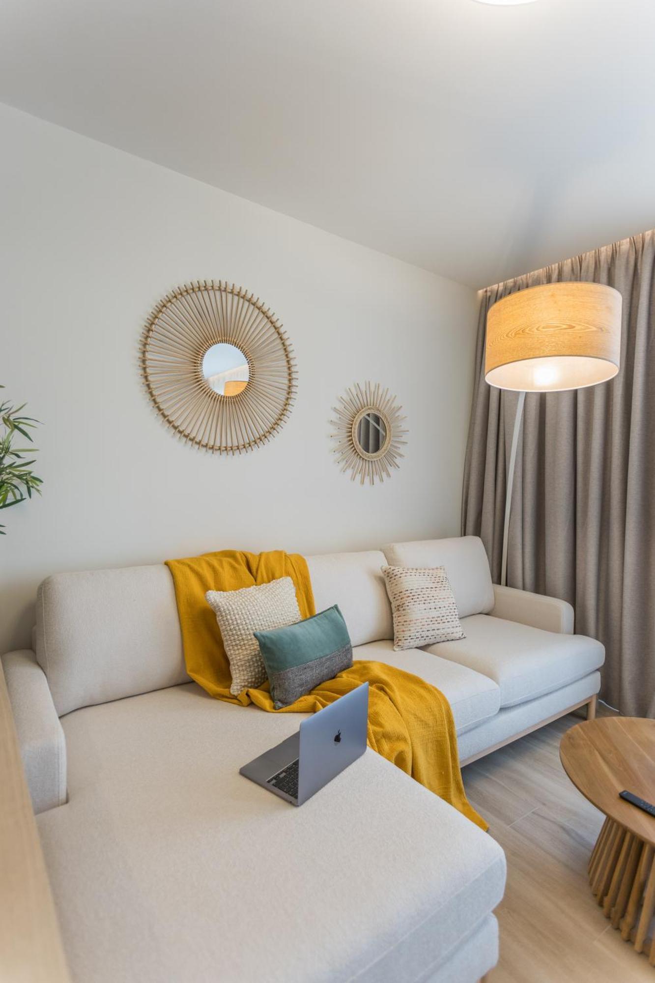 The Mediterranean Suites Piraeus Exterior photo